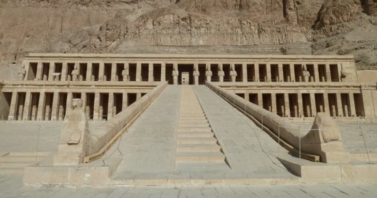 معبد حاتشبسوت