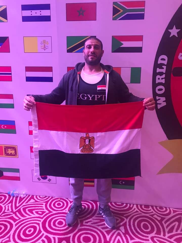 أحمد شقداف بطل العالم فى القوة البدنية (1)