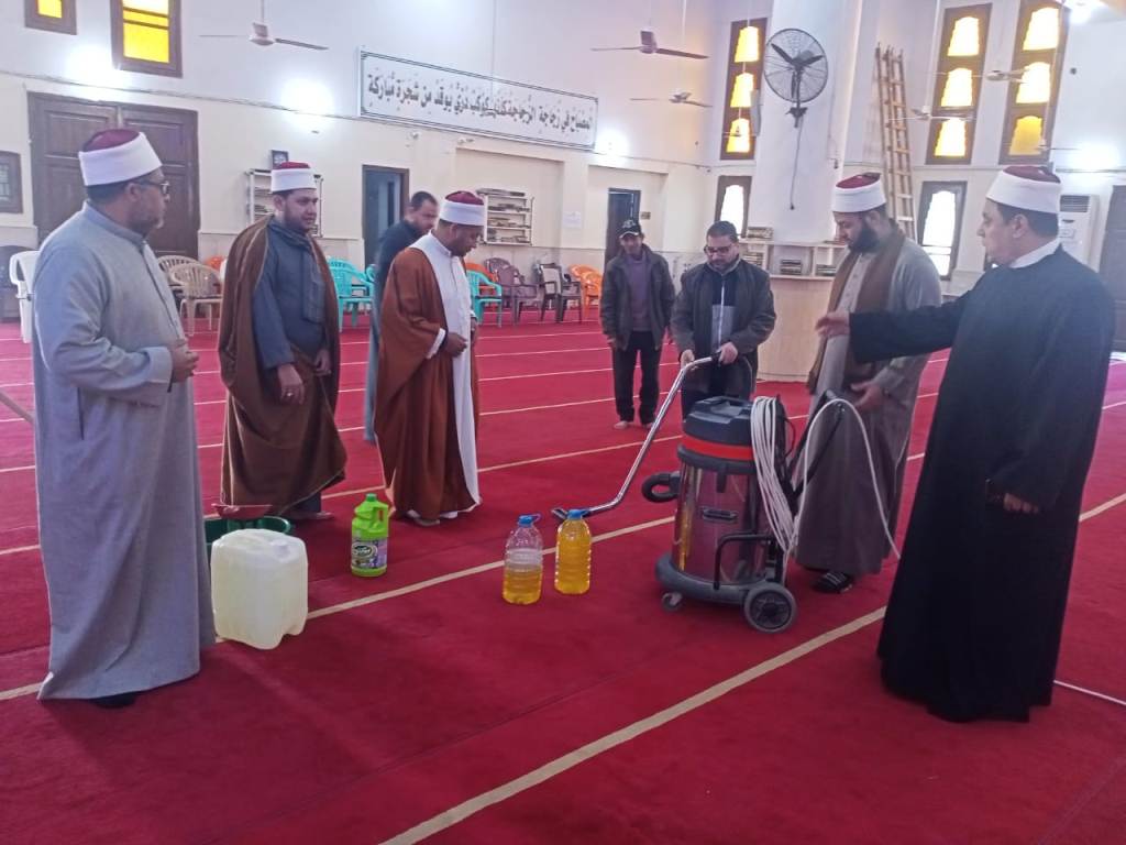 حملة نظافة المساجد استعدادا لشهر رمضان بالاسماعيلية (5)