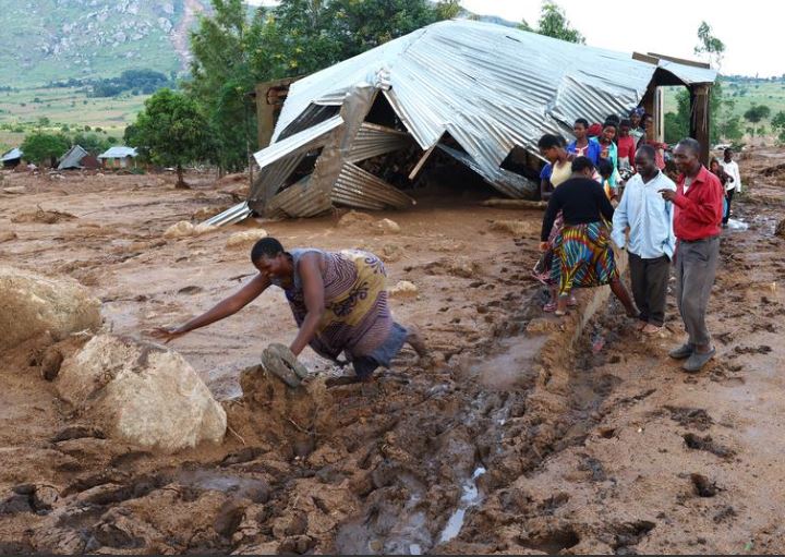 إعصار فريدي يتسبب في دمار في ملاوي (8)