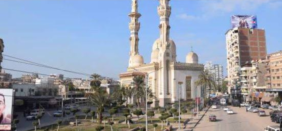 مسجد النصر يتوسط مدينه المنصورة