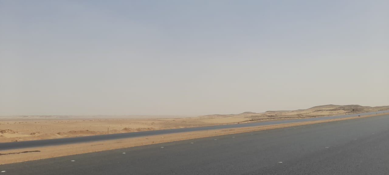 أتربة فى أسوان