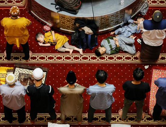 رمضان حول العالم فى مسجد الاستقلال بجاكارتا
