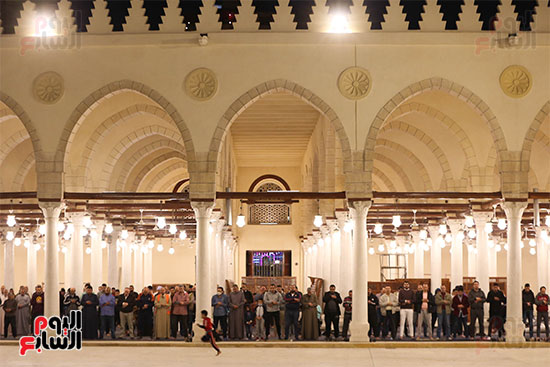 صلاة التراويح بمسجد عمرو بن العاص