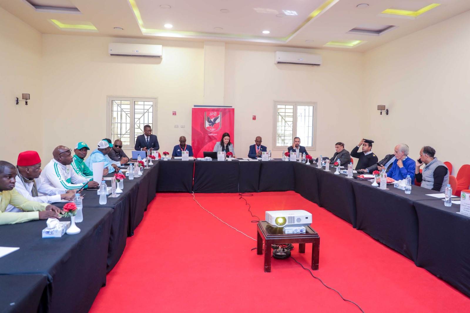 الاجتماع الفني لمباراة الاهلي والقطن