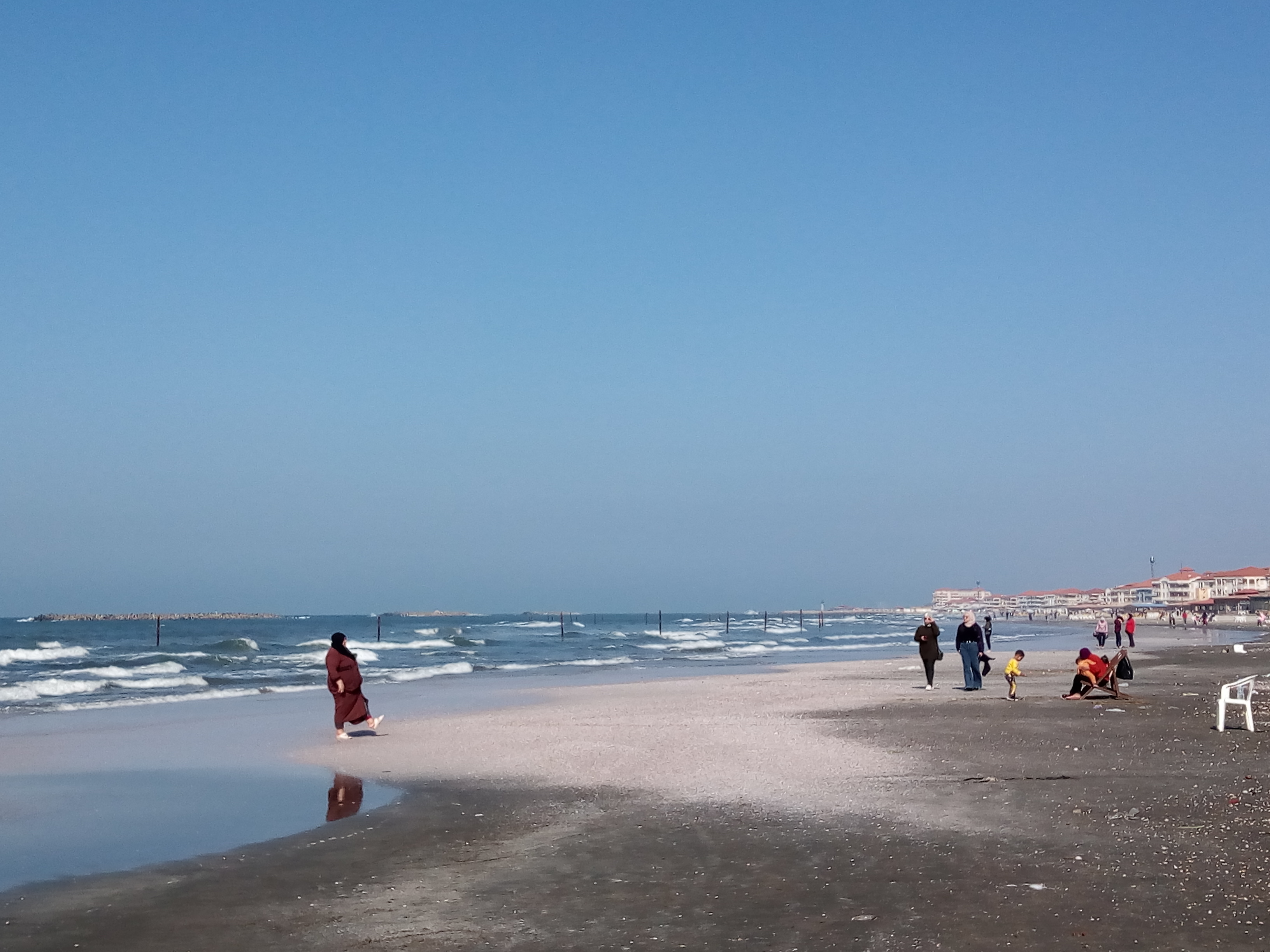 شواطئ رأس البر (4)