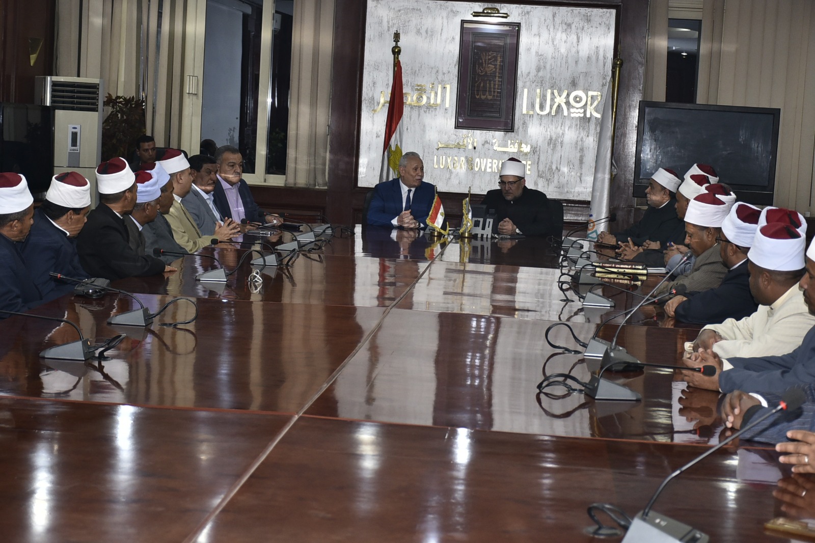 لقاء وزير الأوقاف ومحافظ الأقصر مع قيادات الدعوة