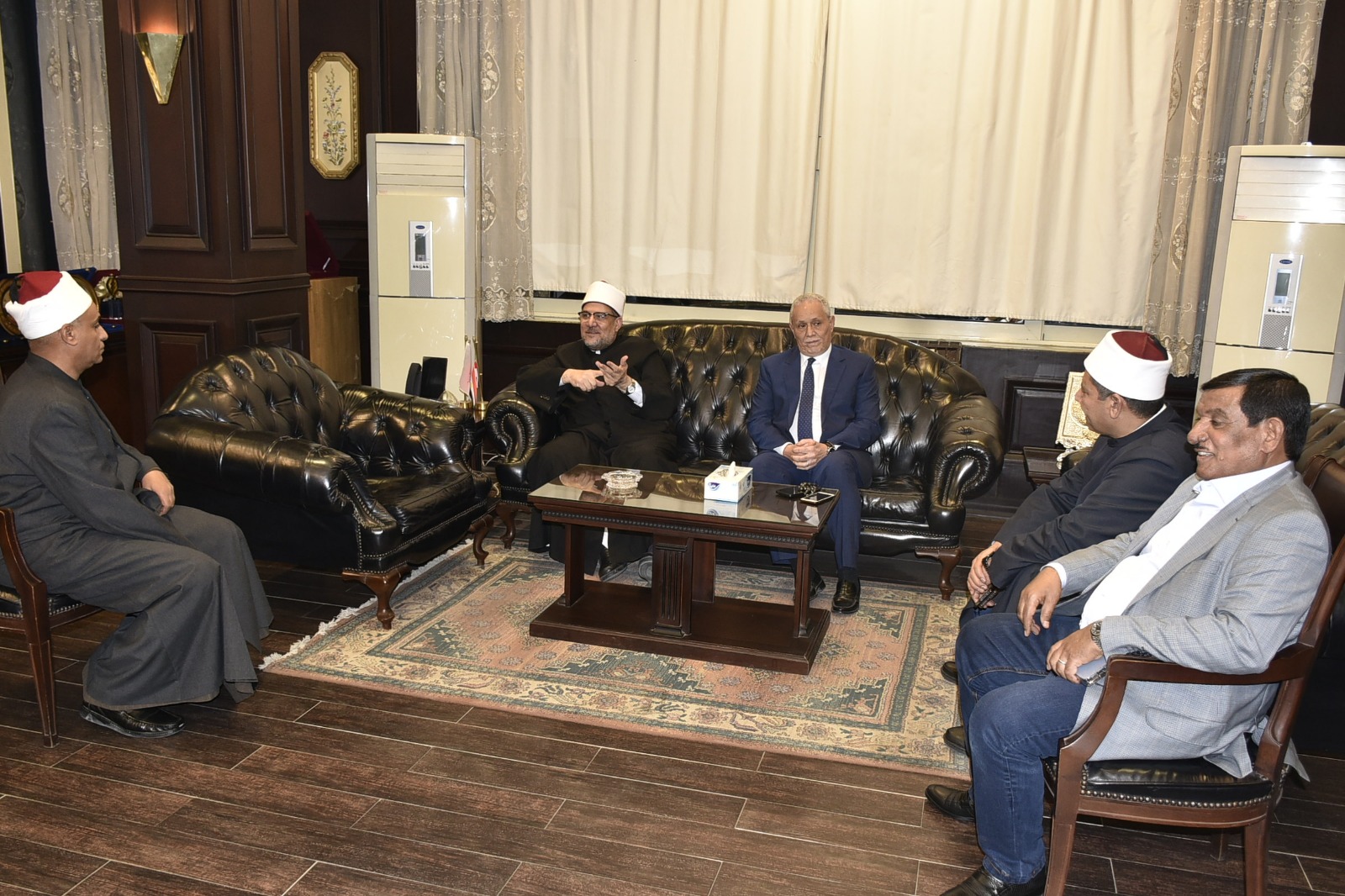 تفاصيل لقاء وزير الأوقاف ومحافظ الأقصر