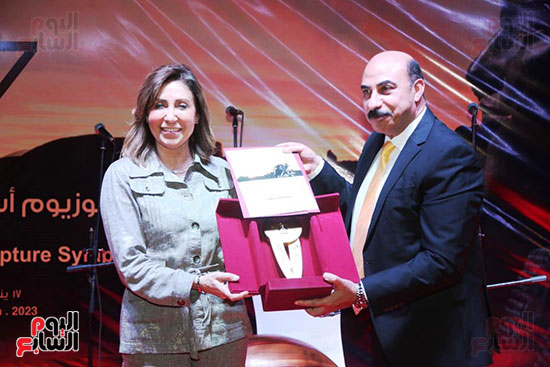 ختام-سمبوزيوم-النحت-(12)