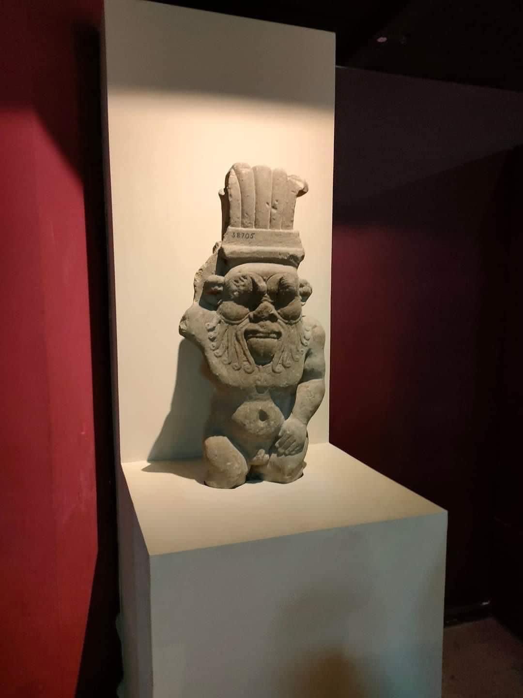 تمثال المعبود بس بمتحف اثار الغردقة  (2)