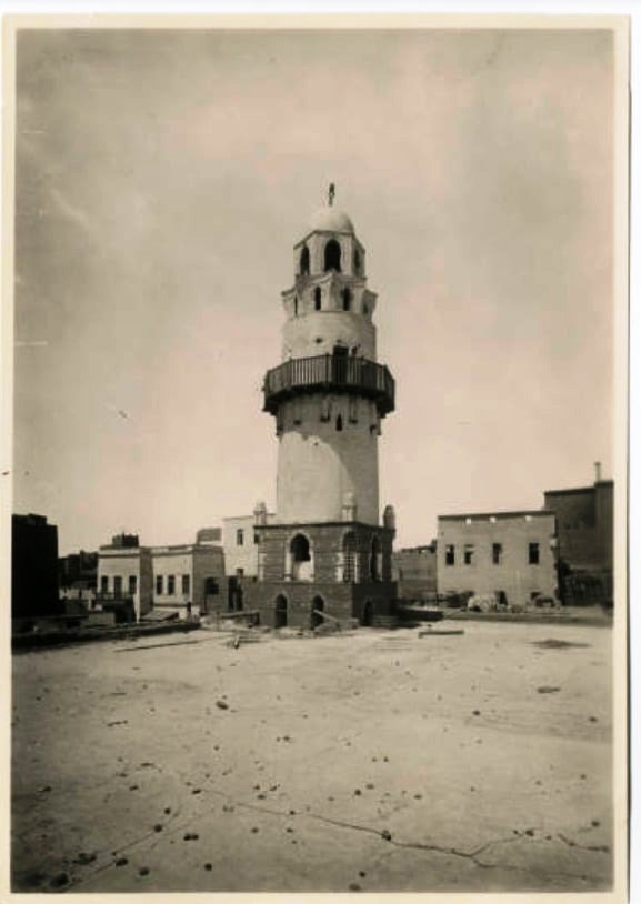 صور نادرة لمسجد العمري الكبير بإسنا