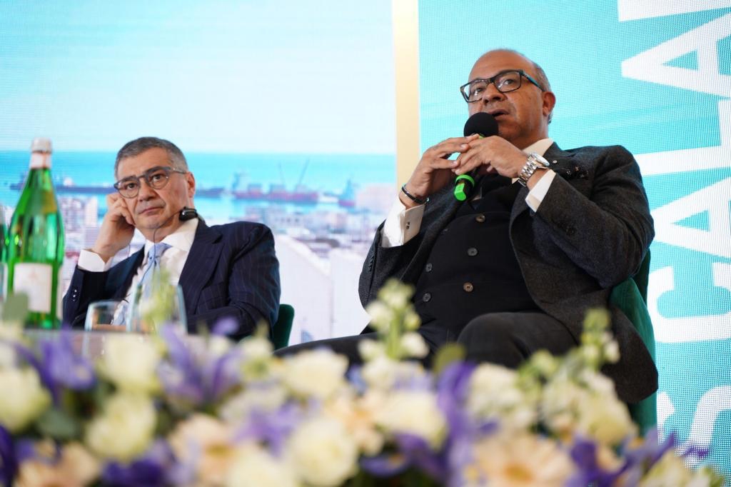 الدكتور ابراهيم عشماوى يستعرض الفرص الاستثمارية فى مصر بمنتدى البحر المتوسط بإيطاليا