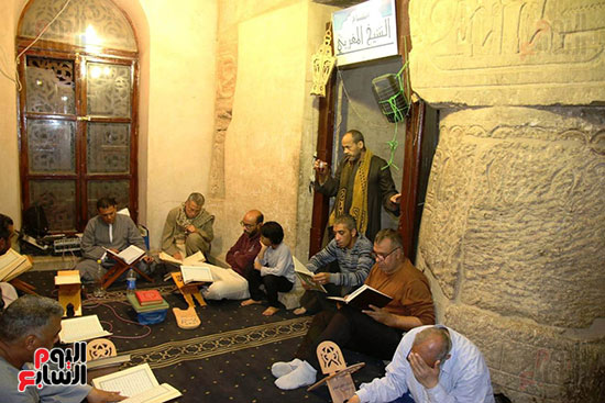 مظاهر-الإحتفال-داخل-مسجد-سيدى-أبوالحجاج
