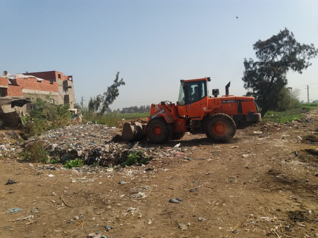 رفع القمامة بمدينة سيدي غازي