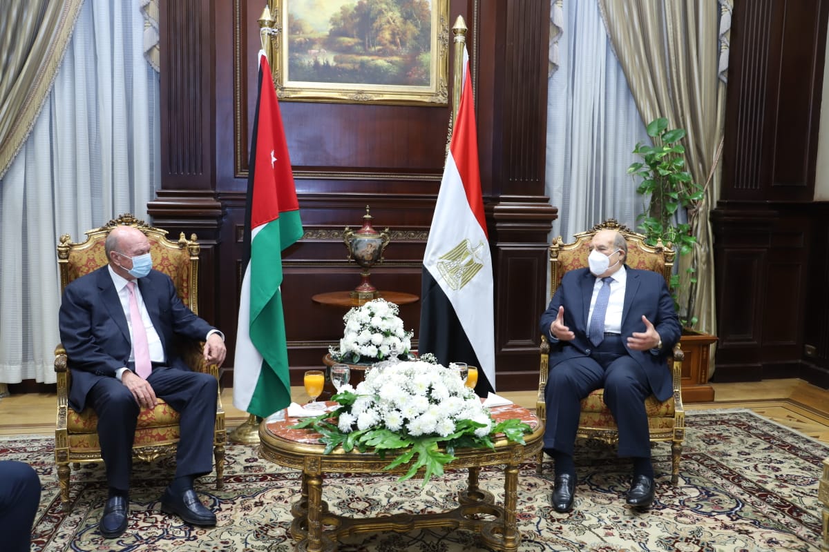 رئيس مجلسالشيوخ  يلتقي رئيس مجلس الأعيان الأردني  (6)