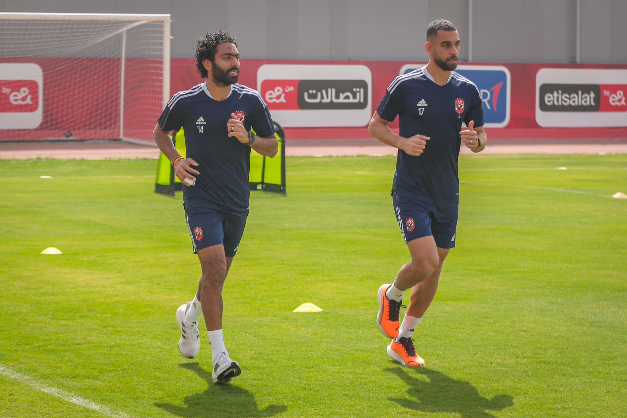 لقطات من مران الأهلي اليوم (12)