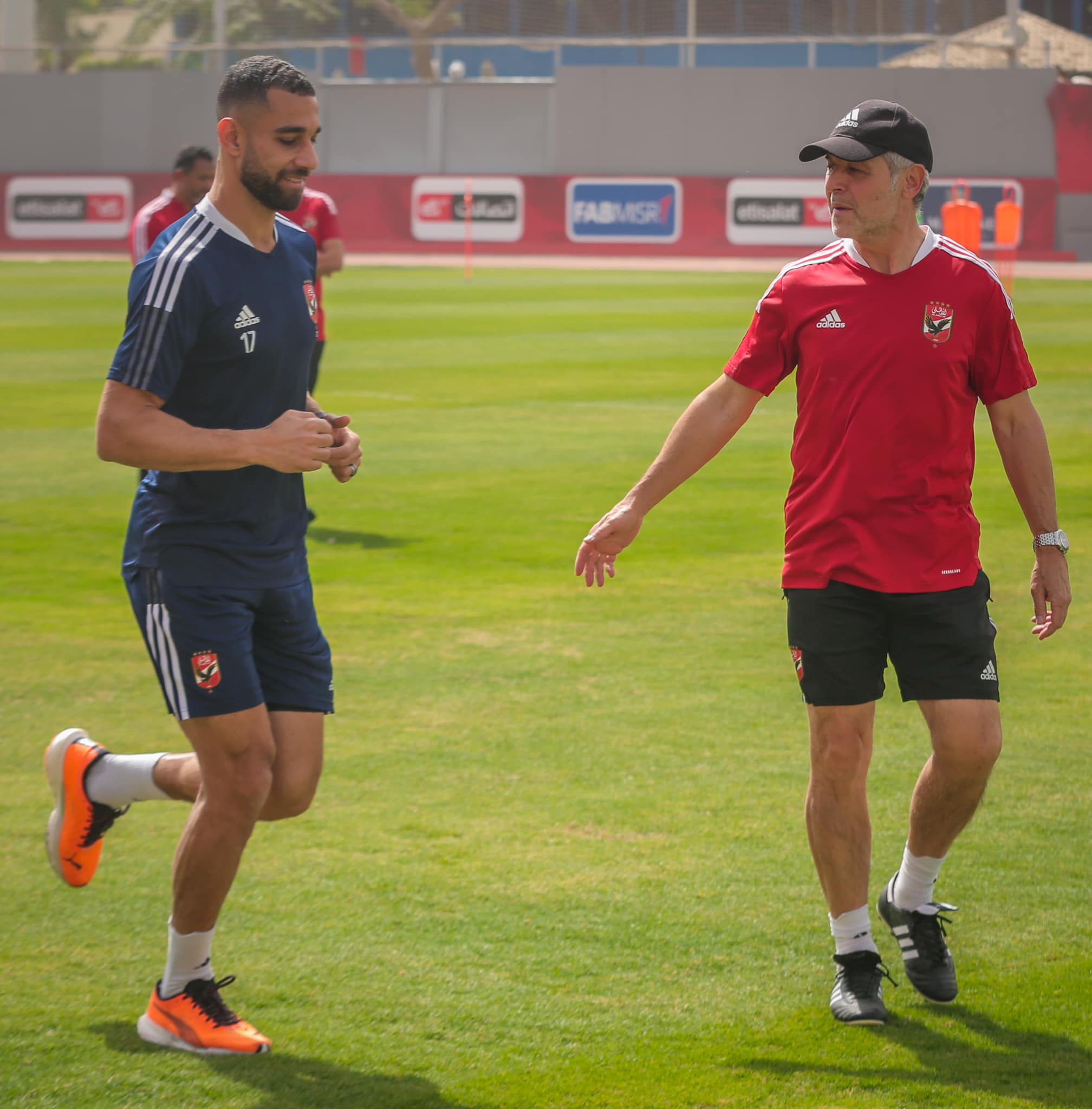 لقطات من مران الأهلي اليوم (8)