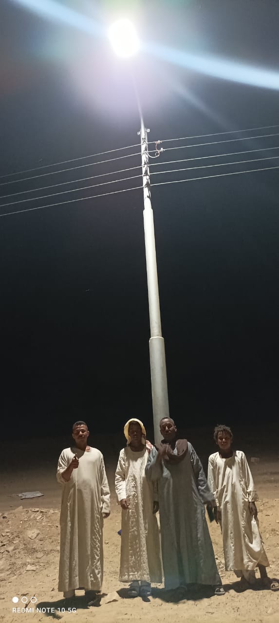 إطلاق التيار الكهربائي بنجع جبران بأسوان  (2)