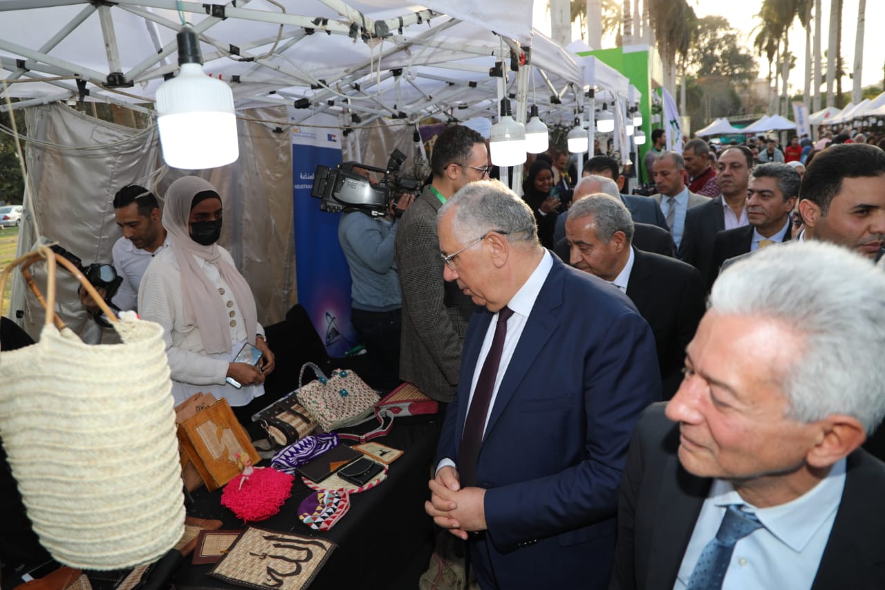 تفقد وزير الزراعة ووزير التموين