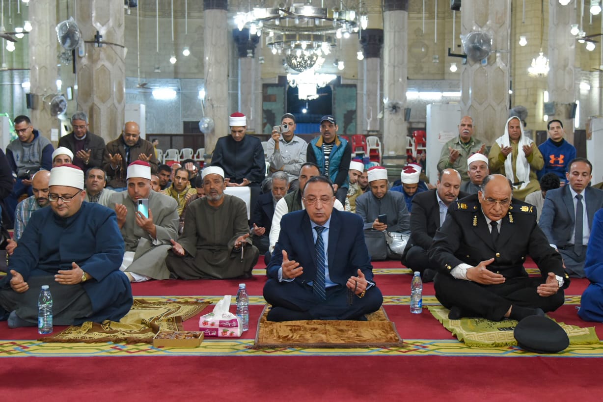 الاحتفال بليلة النصف من شعبان بمسجد المرسى أبو العباس (4)