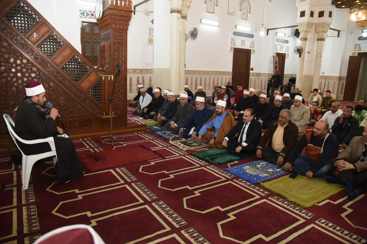 قيادات محافظة مطروح خلال الاحتفال قيادات محافظة مطروح خلال الاحتفال