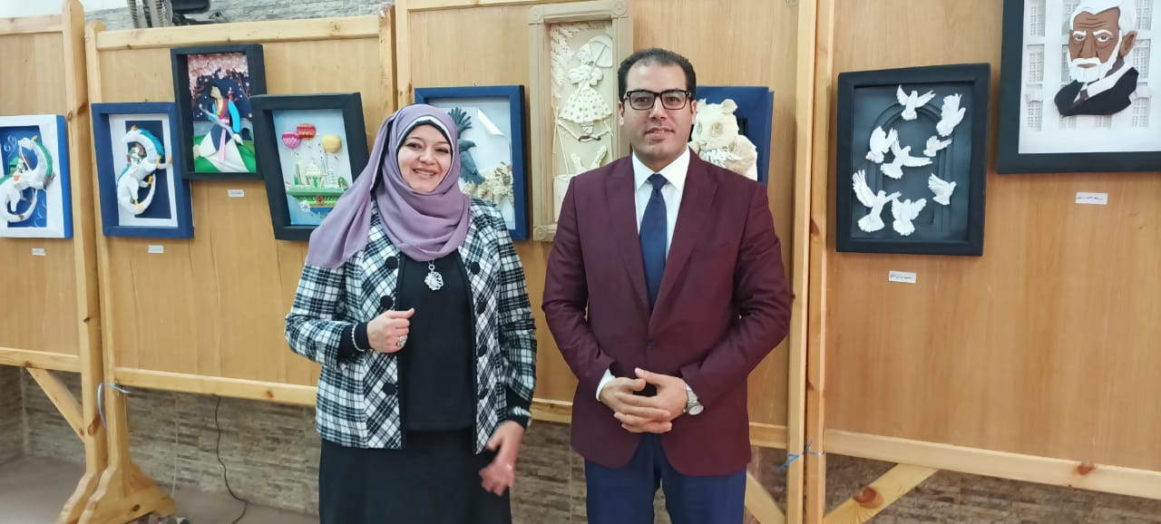 نوعية طنطا تنظم معرضا للمشغولات الفنية  (1)