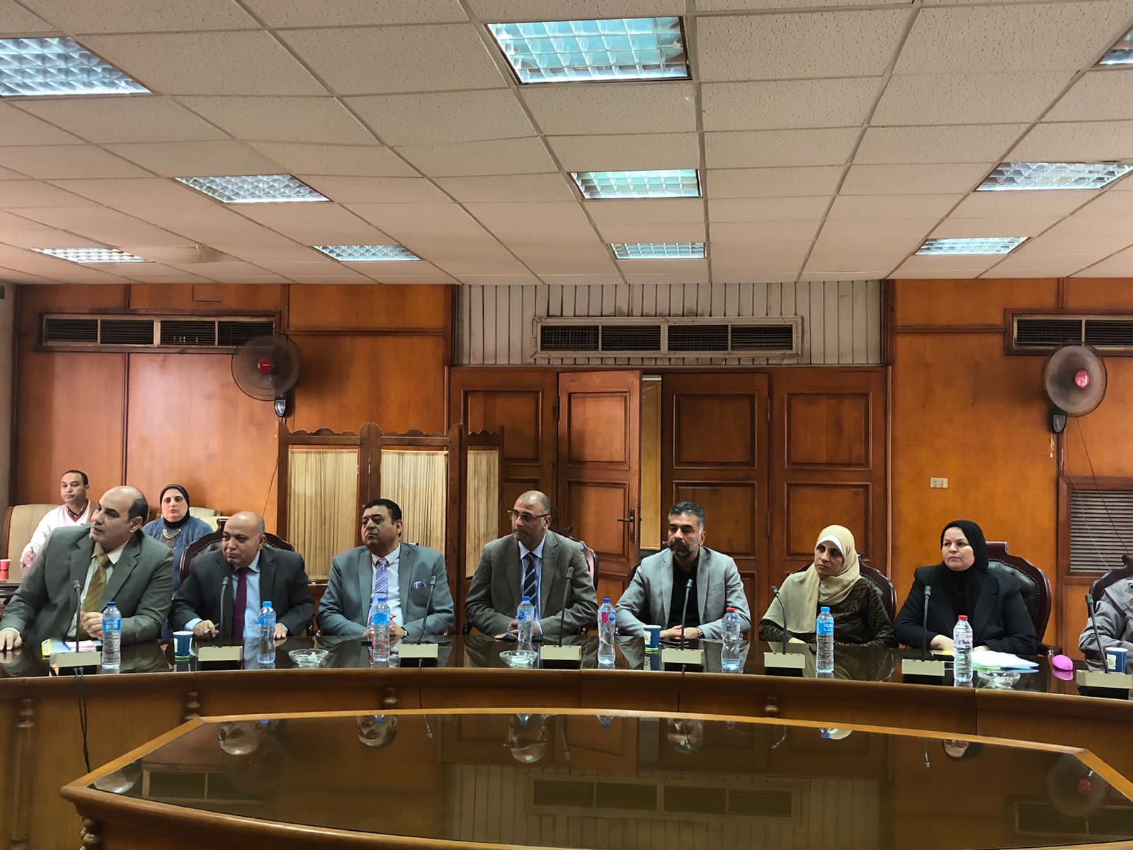 اجتماع  الدكتور صبحي شرف نائب رئيس جامعة المنوفية  (2)