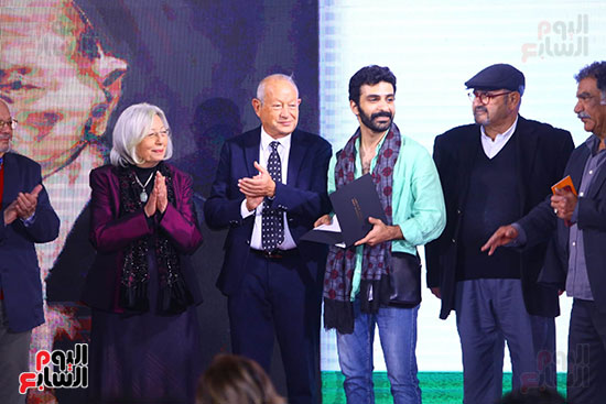 جائزة فاروق حسني للفنون  (70)