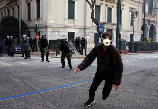 مظاهرات اليونان (1)