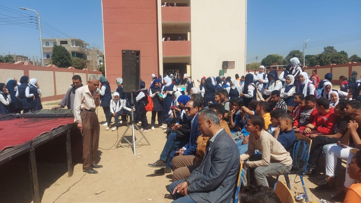 جانب من أيام قصور الثقافة بفعاليات قرى حياة كريمة بأرمنت