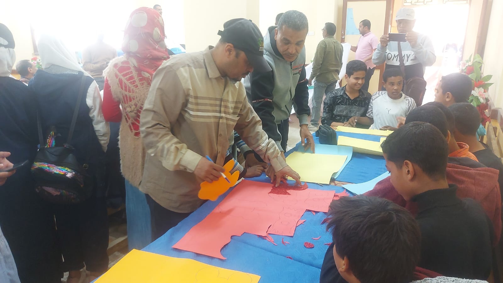 مدينة أرمنت تشهد إنطلاق فعاليات الأسبوع الثقافي