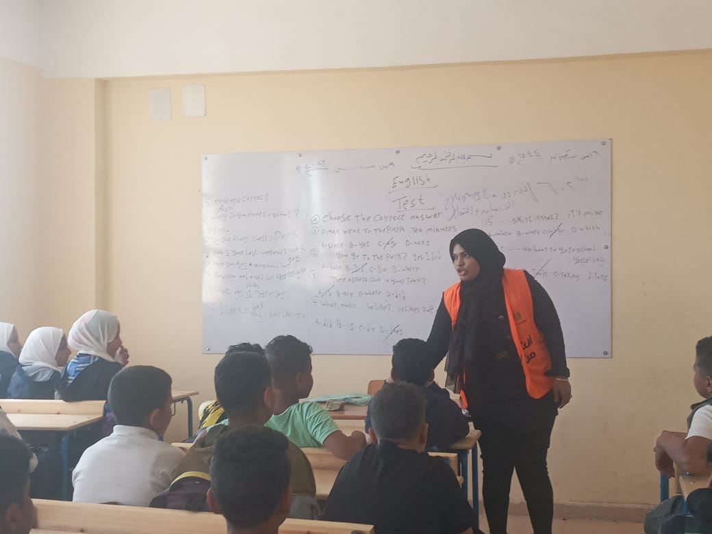 دعم أبناء قرى حياة كريمة بمدينة أرمنت