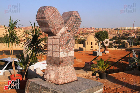 عمل-الفنانة-لوران-مورا عمل-الفنانة-لوران-مورا