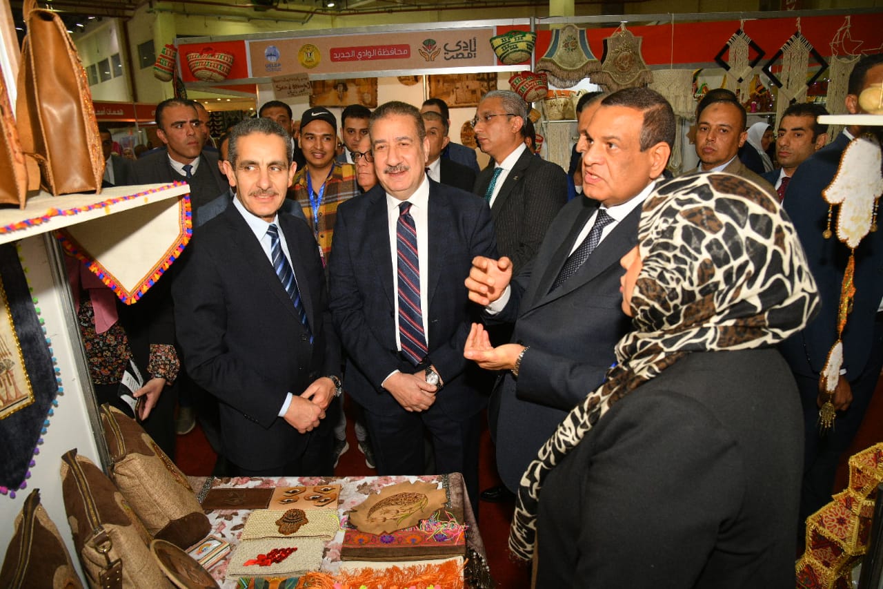 الغربية تشارك فى معرض أيادى مصر للصناعات اليدوية  (7)