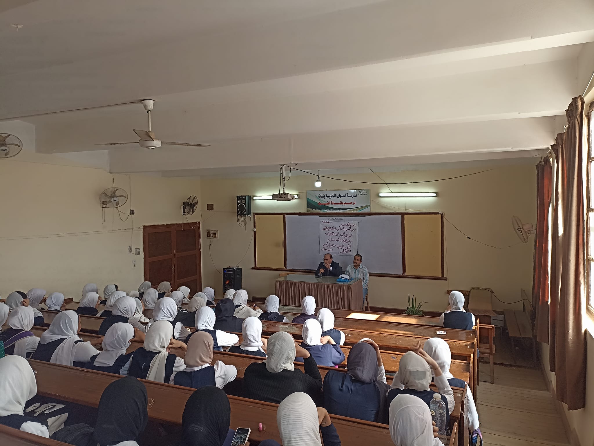 جانب من الندوة_1