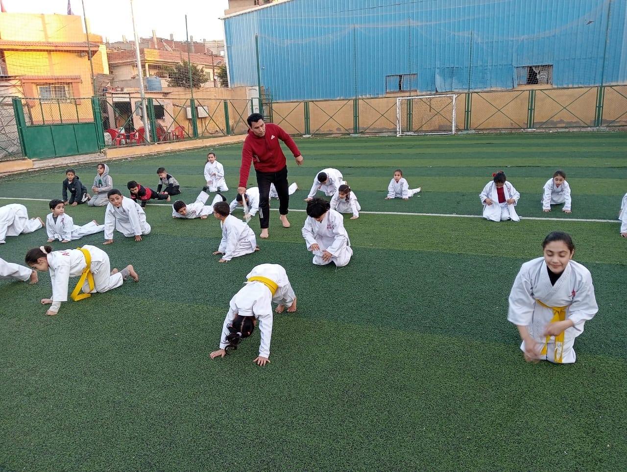 جانب من ممارسة الرياضة بقرى حياة كريمة