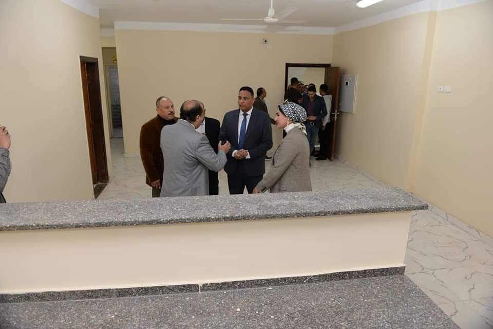 جوله المحافظ داخل المجمع الحكومي الجديد بأجا