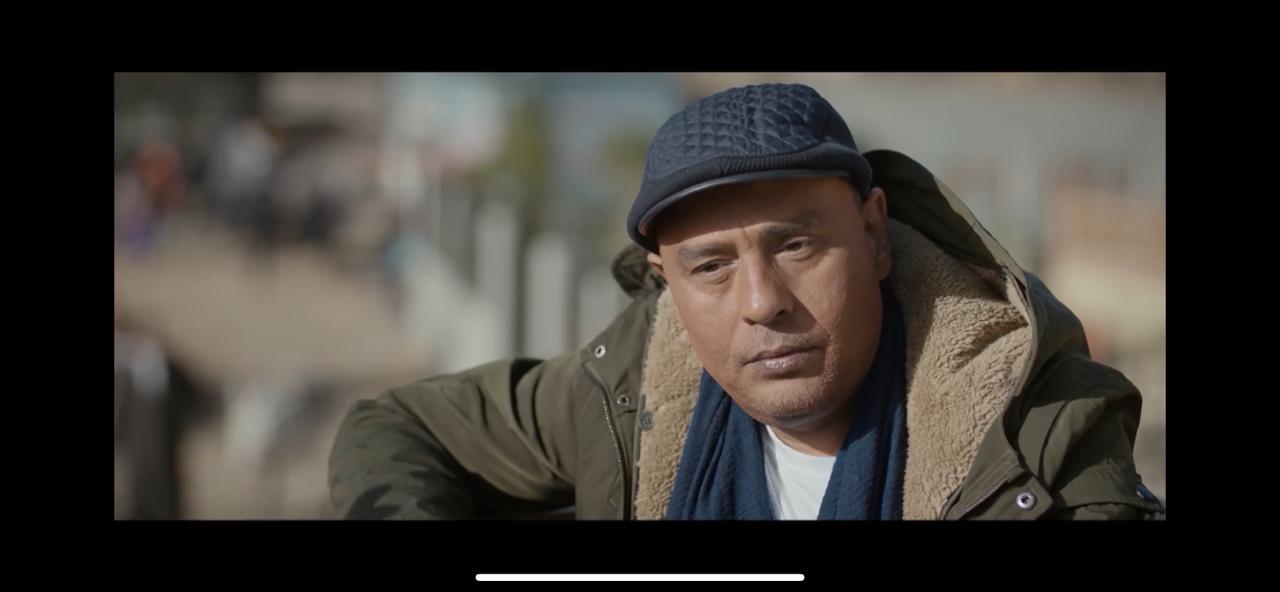 مسلسل حضرة العمدة الحلقة 10 جلال العشري يعتب علي محمود عبد المغني بسبب رسمه لروبي (3)