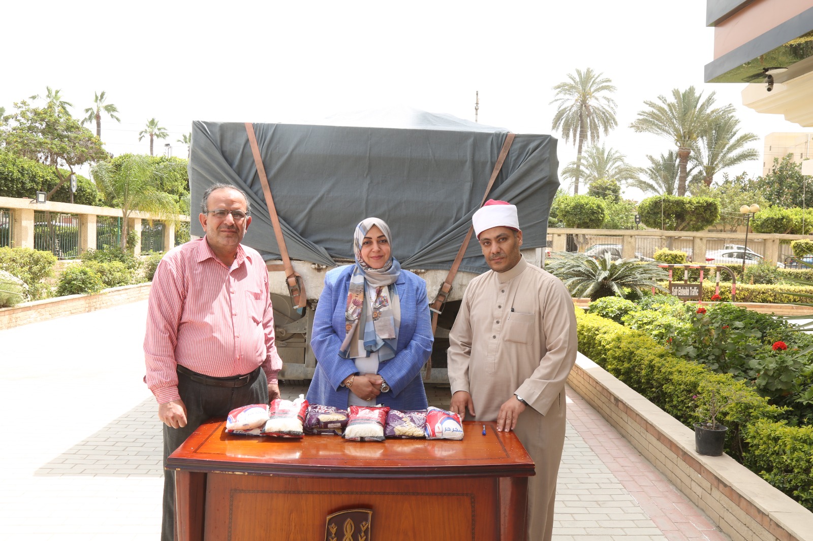 وصول  5 ألاف و400 شنطة رمضانية للاسر الفقيرة بكفر الشيخ