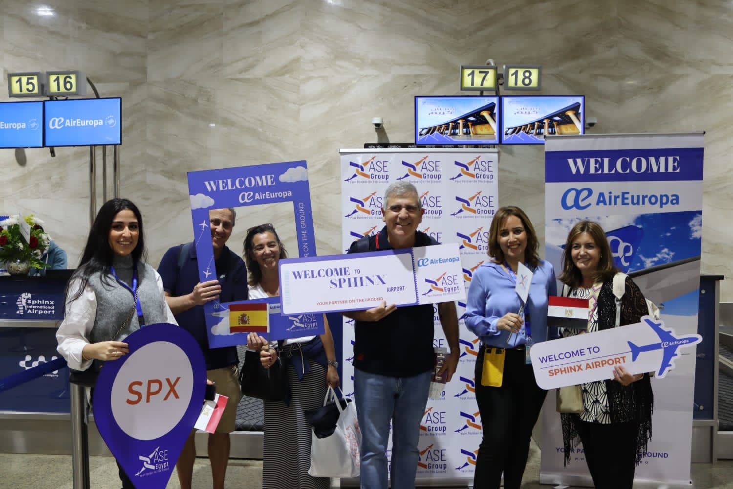 مطار سفنكس الدولي يستقبل أولى رحلات إير أوروبا الإسبانية     (3)