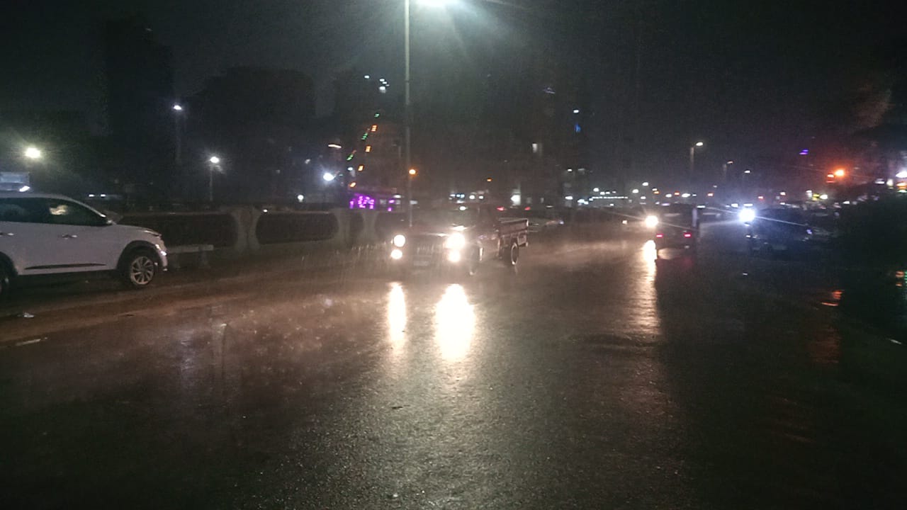 تعرض  مدن وقر كفر الشيخ لهطول أمطار