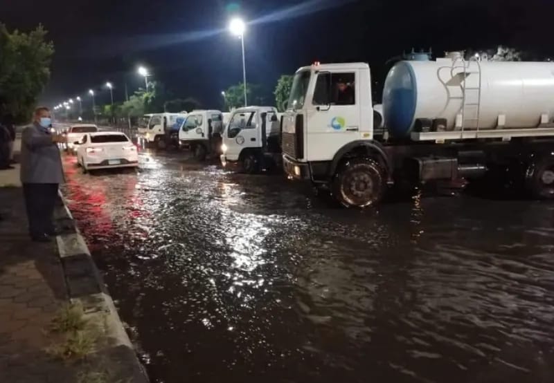  انتشار سيارات مياه القناة فى الشوارع  (2)