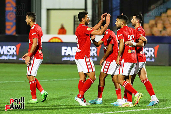 74652 مباراة الاهلى وفاركو (4) - الأهلي يتقدم على فاركو بثنائية متولى وشريف فى الشوط الأول