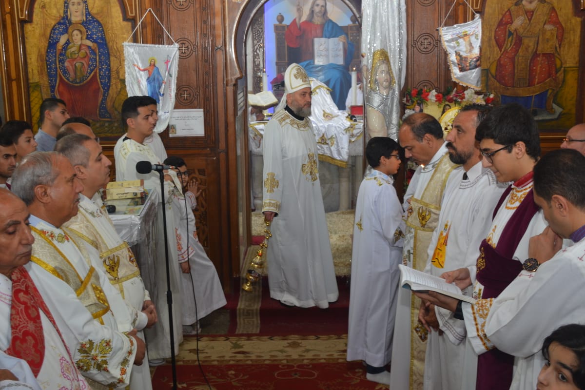احتفالات عيد القيامة المجيد بكنيسة العذراء بمدينة بنها  (4)