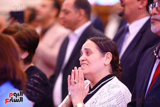 الكنيسة الإنجيلية تبدأ الاحتفال بعيد القيامة فى مصر الجديدة  (27)