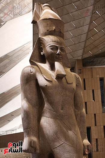 وزير السياحة وجولة المتحف المصري الكبير (3)