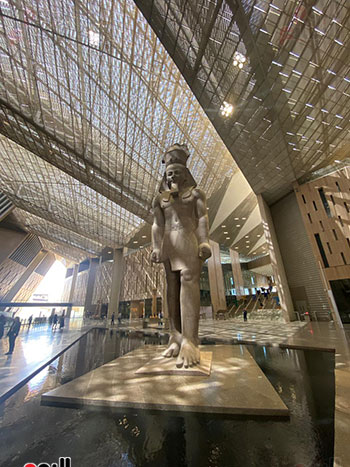وزير السياحة وجولة المتحف المصري الكبير (13)