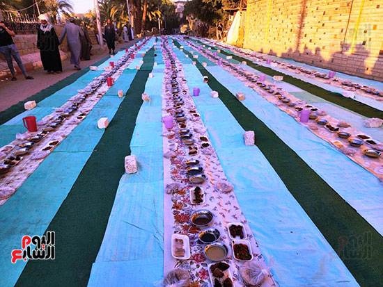 تنظيم-أكبر-حفل-إفطار-بمحافظة-الأقصر-(2)
