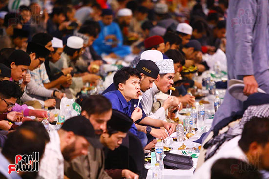 إفطار جماعى بالجامع الأزهر (26)