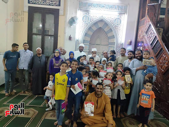 تكريم-70-طفل-من-أبناء-الأقصر-فى-المسجد-العتيق-بإسنا